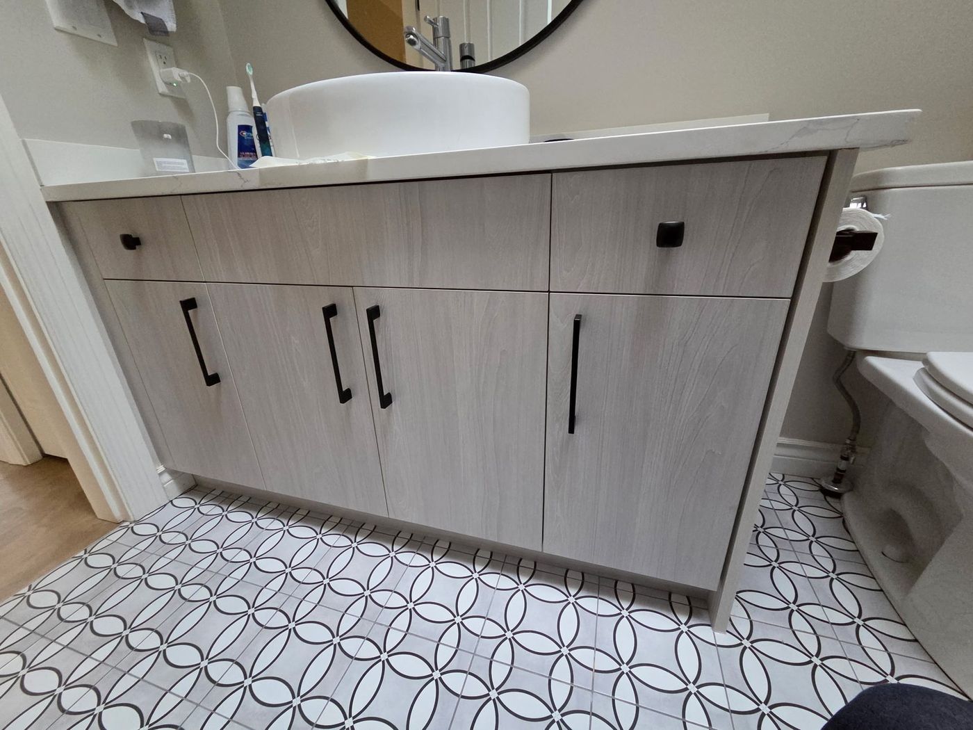 Kelowna bathroom vanity after refacing